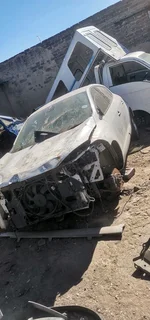 Renault Megan 3 for stripping