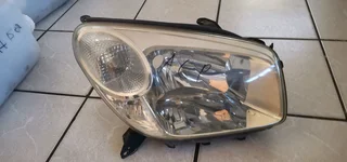Toyota rav4 headlight