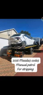 2016 Mazda3 codez Manual petrol For stripping