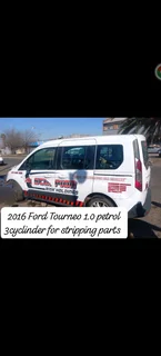 2016 Ford Tourneo 1.0 petrol 3cyclinder for stripping parts