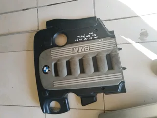 BMW X5 X-5 E70 E-70 3.0 engine cover