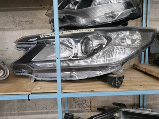 Honda crv headlight