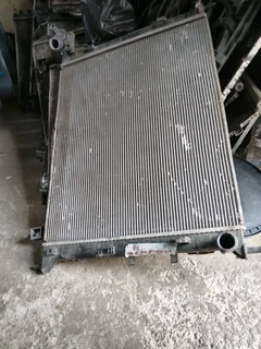 Mahindra pick up radiator