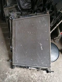 Mahindra pick up radiator