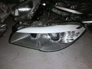Bmw 5 Series (f10) Headlight