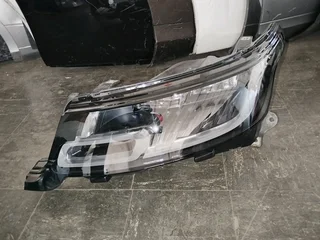 2018 2019 2020 2021 2022 High Quality Land Rover Range Rover Sport L494 Headlights 2 LENS Front Ligh