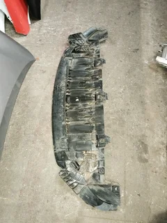 Mercedes benz A class W167 splash tray