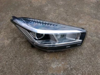 Cherry tigo 4 headlight