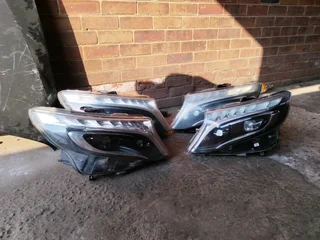 Mercedes benz Vito headlights