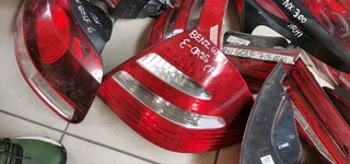 W211 E class taillight