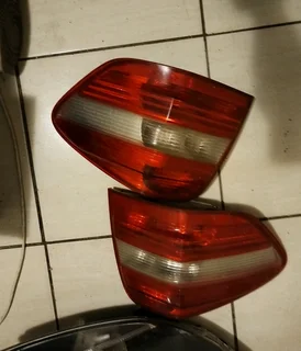 Mercedes-Benz W164 ML-Class tail lights.