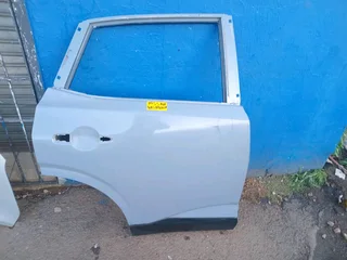 Nissan quashquai rear doors