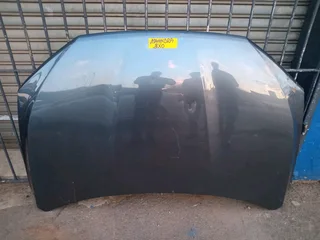 Mahindra 3x0 bonnet