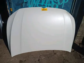 VW golf 8 bonnet