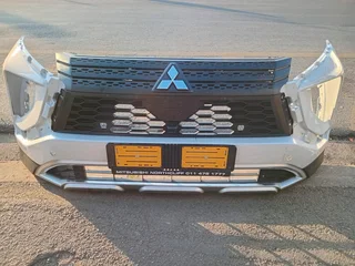 tsubishi Eclipse Cross. Bumper