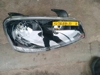 Steed 5 pickup headlight