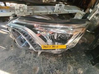 Toyota Rav4 headlight