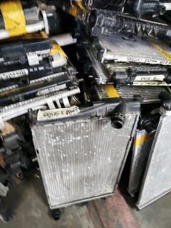 BMW I Series radiator