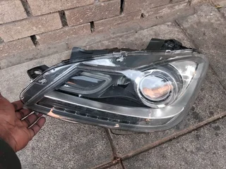 Mercedes benz W204 Facelift headlight
