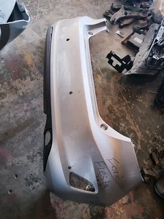 Ford fiester 2018 rear bumper
