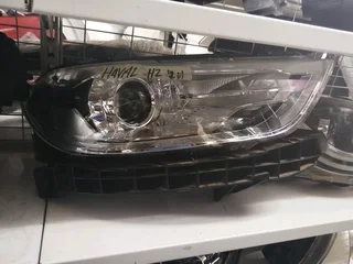 Haval H2 headlight