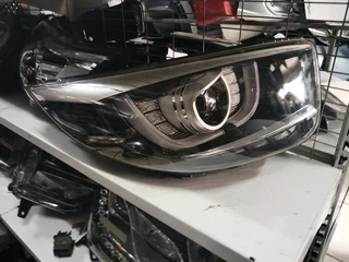 Kia picanto x line headlight