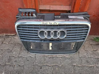 Audi A4 B7 grill