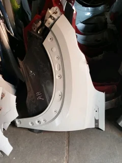 Nissan magnite fender