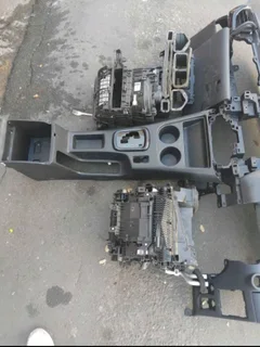 Toyota hillux Gd6 2020 dushboad and inna parts
