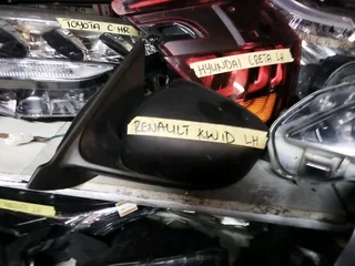 Renault kwid side mirror