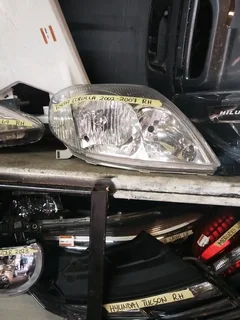 Toyota Corolla 2002-2007 Headlight