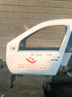 Nissan NP 200 door