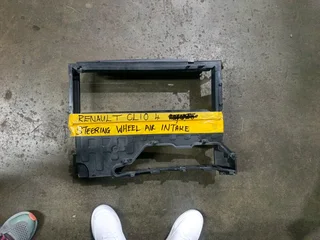 Renault clio 4 stearing air intake