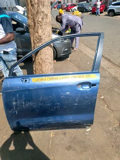 Subaru outback legacy 2020-2023 door