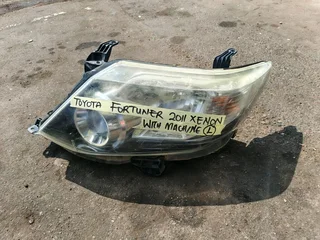 Toyota Fortuner 2011 Xenon With Machine