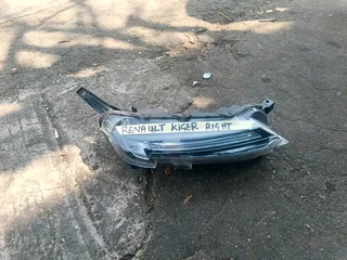 RENAULT Kiger headlight