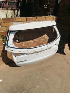 Kia sorento tailgate