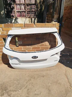 Kia sorento tailgate