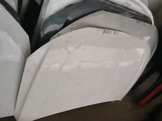 Audi A1 bonnet