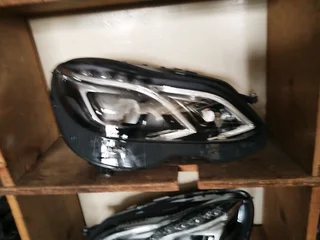 Mercedes-Benz E-Class W212 facelift headlight (2013-2016).