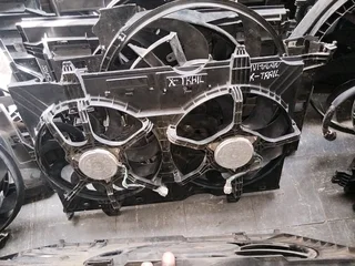 Nissan extrail fan