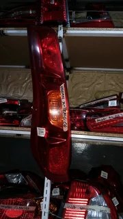 Nissan extrail taillight