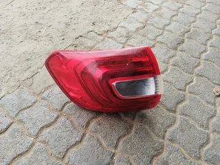 Ford everest taillight