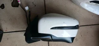 Mercedes x class side mirror