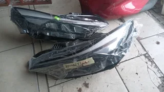 Hyundai elentra headlights