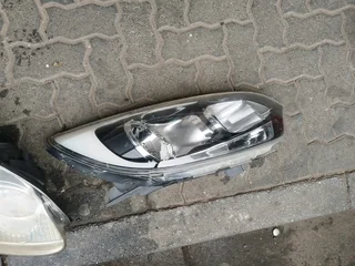 Kia rio headlight