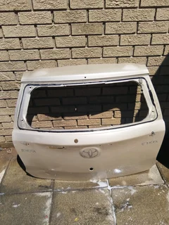Toyota etios tailgate