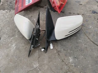 W204 taillights and side mirrors
