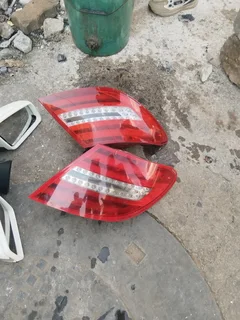 W204 taillights and side mirrors