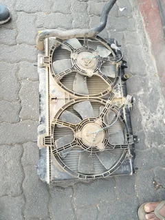 Nissan Almera 2000-2006 radiator set